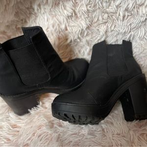 Divided combat slip on bootie